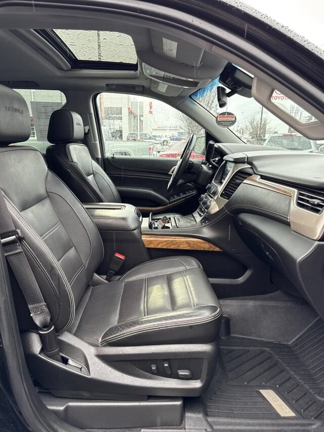 Used 2020 GMC Yukon XL Denali AWD/4WD image 18