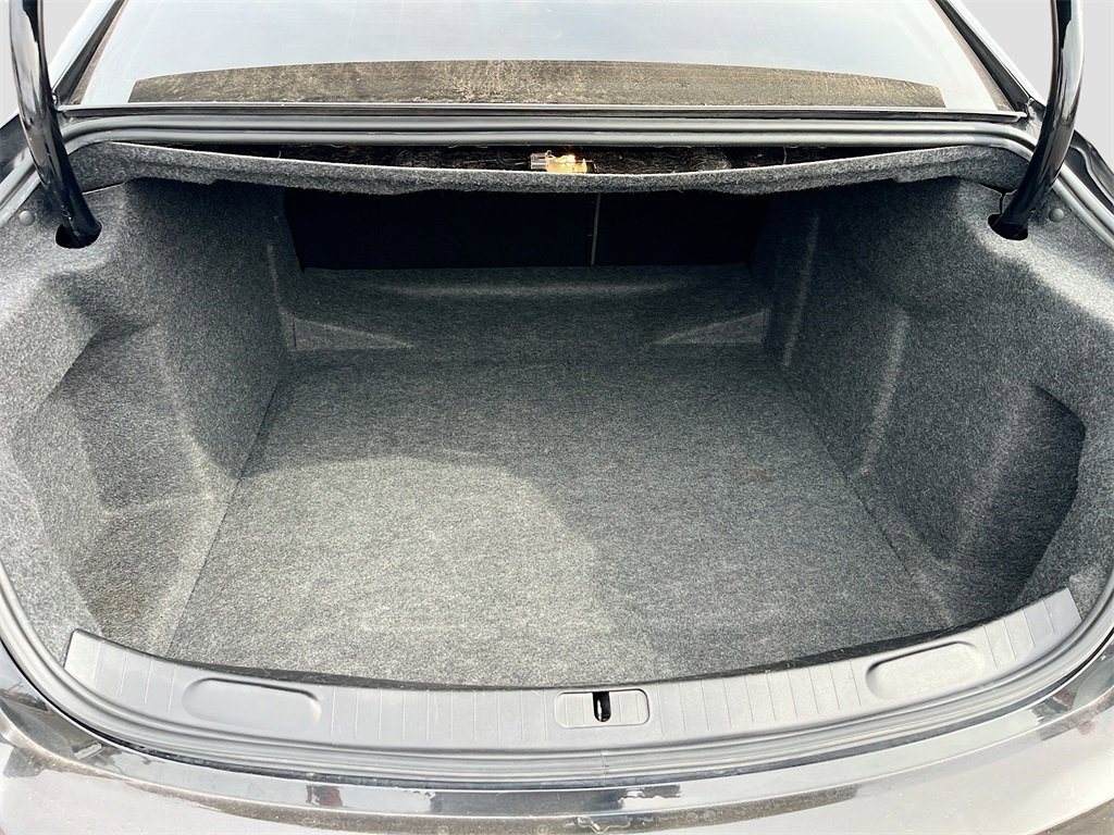 Used 2020 Chevrolet Impala LT image 24