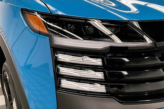 New 2026 Nissan Kicks SR w/ SR Premium Package image 13