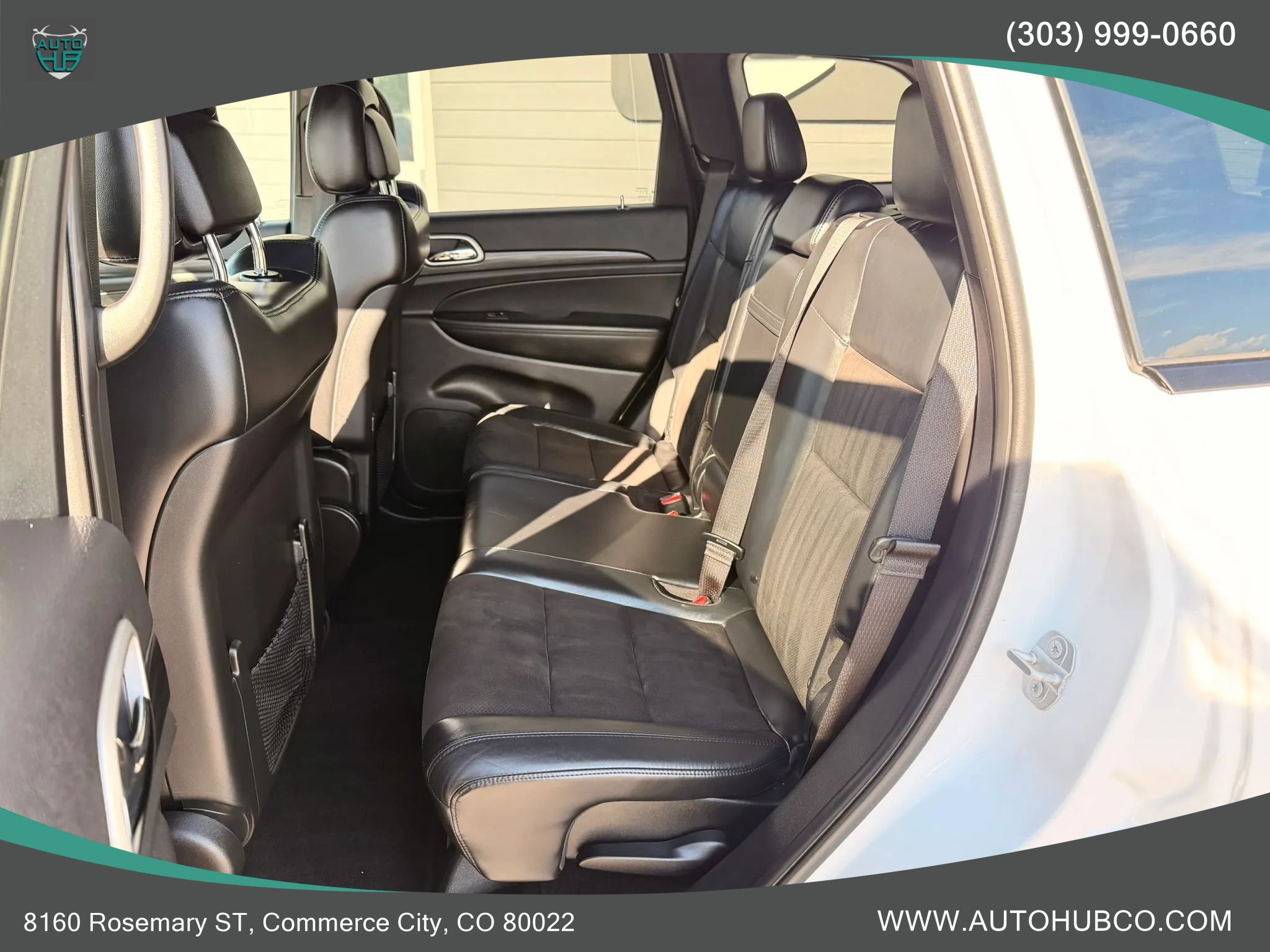 Used 2020 Jeep Grand Cherokee Altitude AWD/4WD image 11