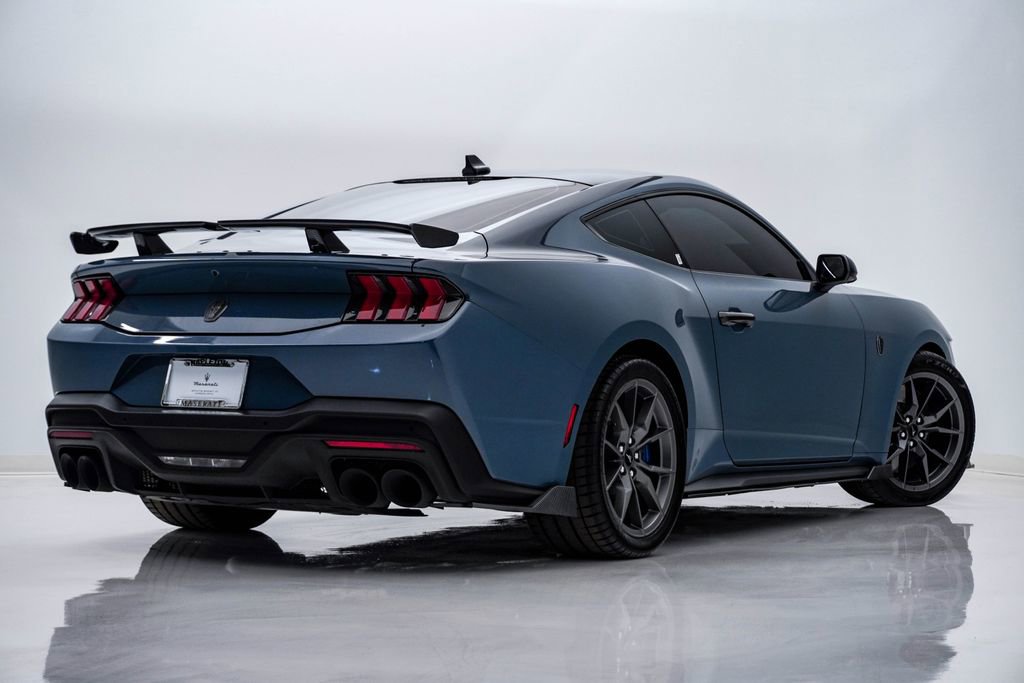 Used 2025 Ford Mustang Dark Horse image 9