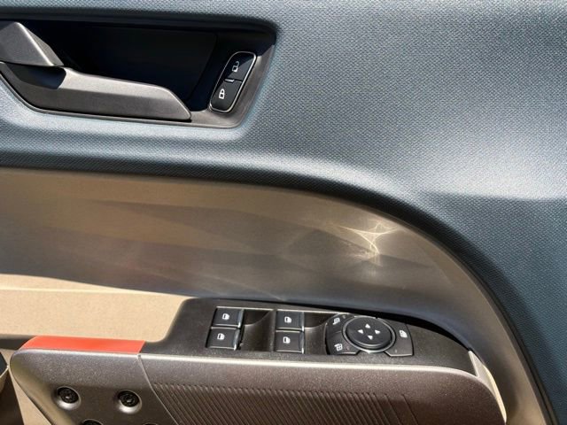 New 2025 Ford Maverick Lariat image 23