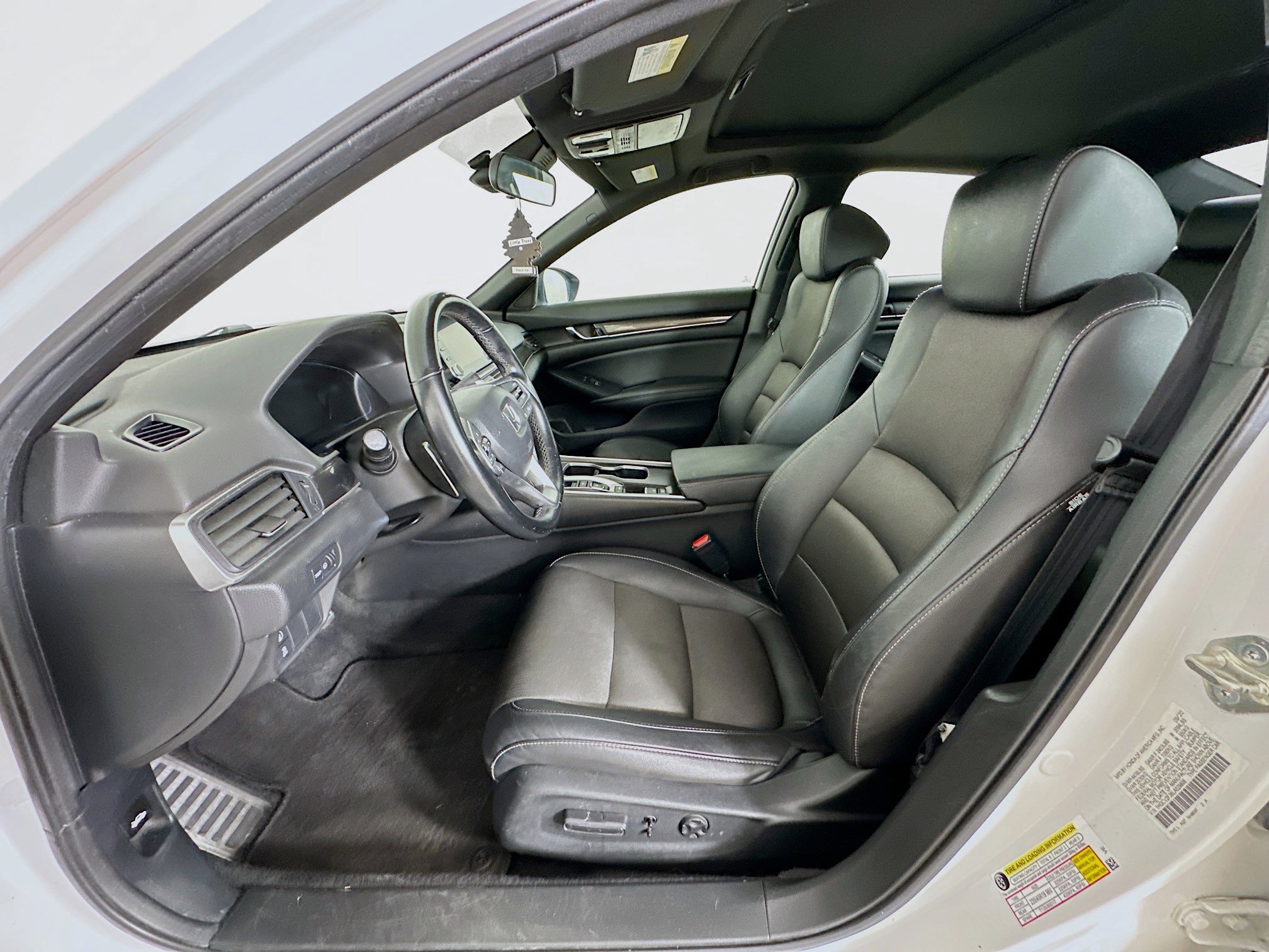 Used 2020 Honda Accord Sport image 13