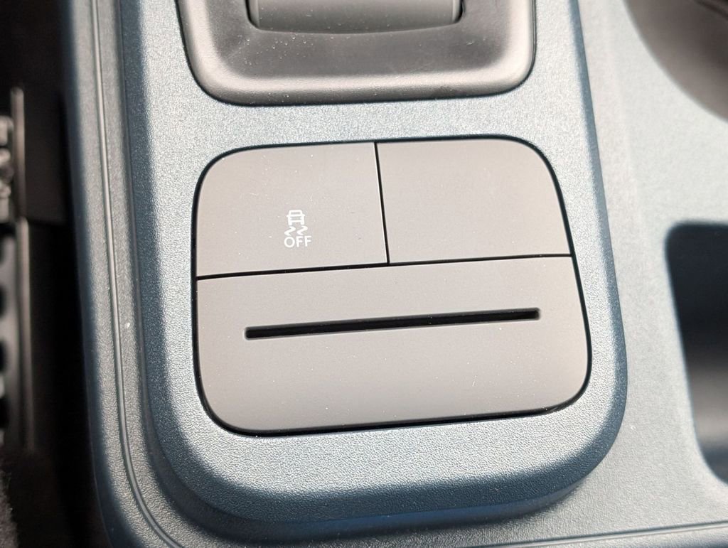 New 2025 Ford Maverick XLT image 35