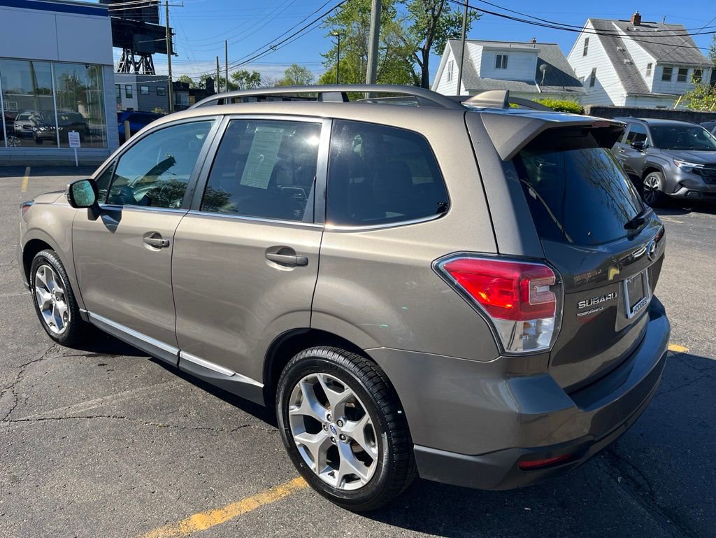 Used 2018 Subaru Forester 2.5i Touring AWD/4WD image 6