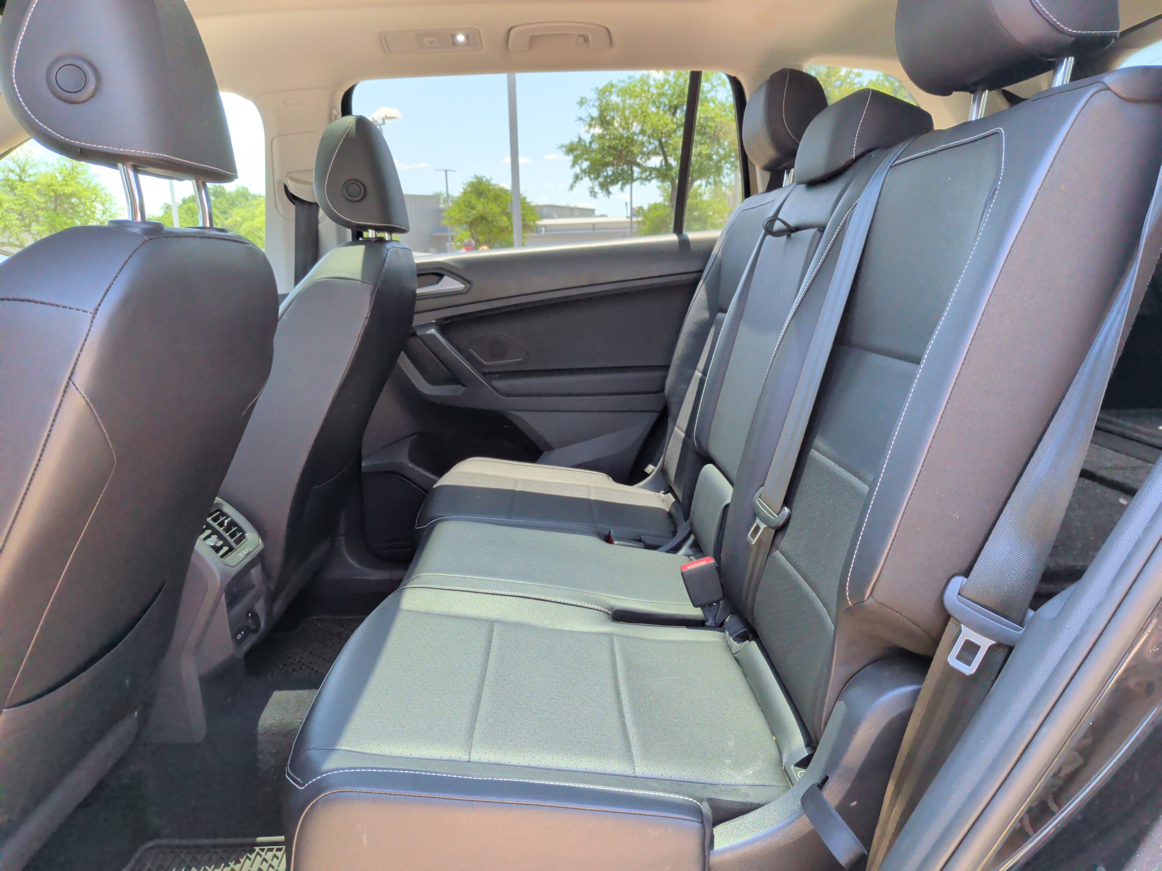 Used 2021 Volkswagen Tiguan SEL w/ 3-Row Tiguan MDO Package FWD image 31
