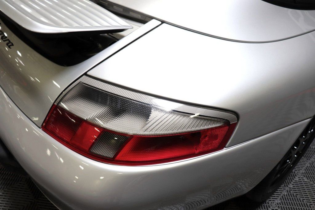Used 2000 Porsche 911 Cabriolet image 10