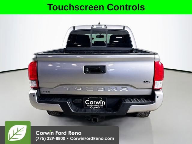 Used 2016 Toyota Tacoma TRD Sport image 6