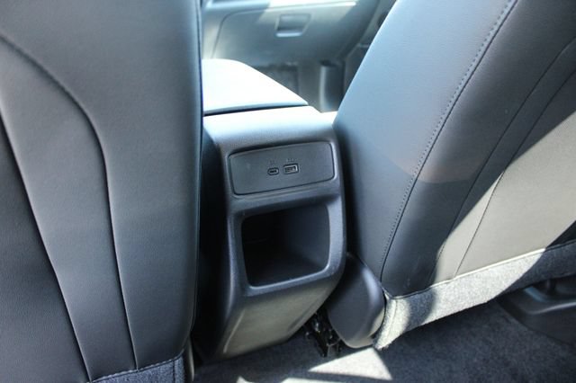 Used 2024 Chevrolet Trax LT w/ Driver Confidence Package FWD image 31