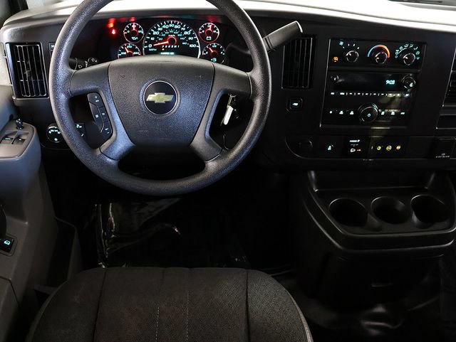 Used 2025 Chevrolet Express 2500 w/ Driver Convenience Package RWD image 3