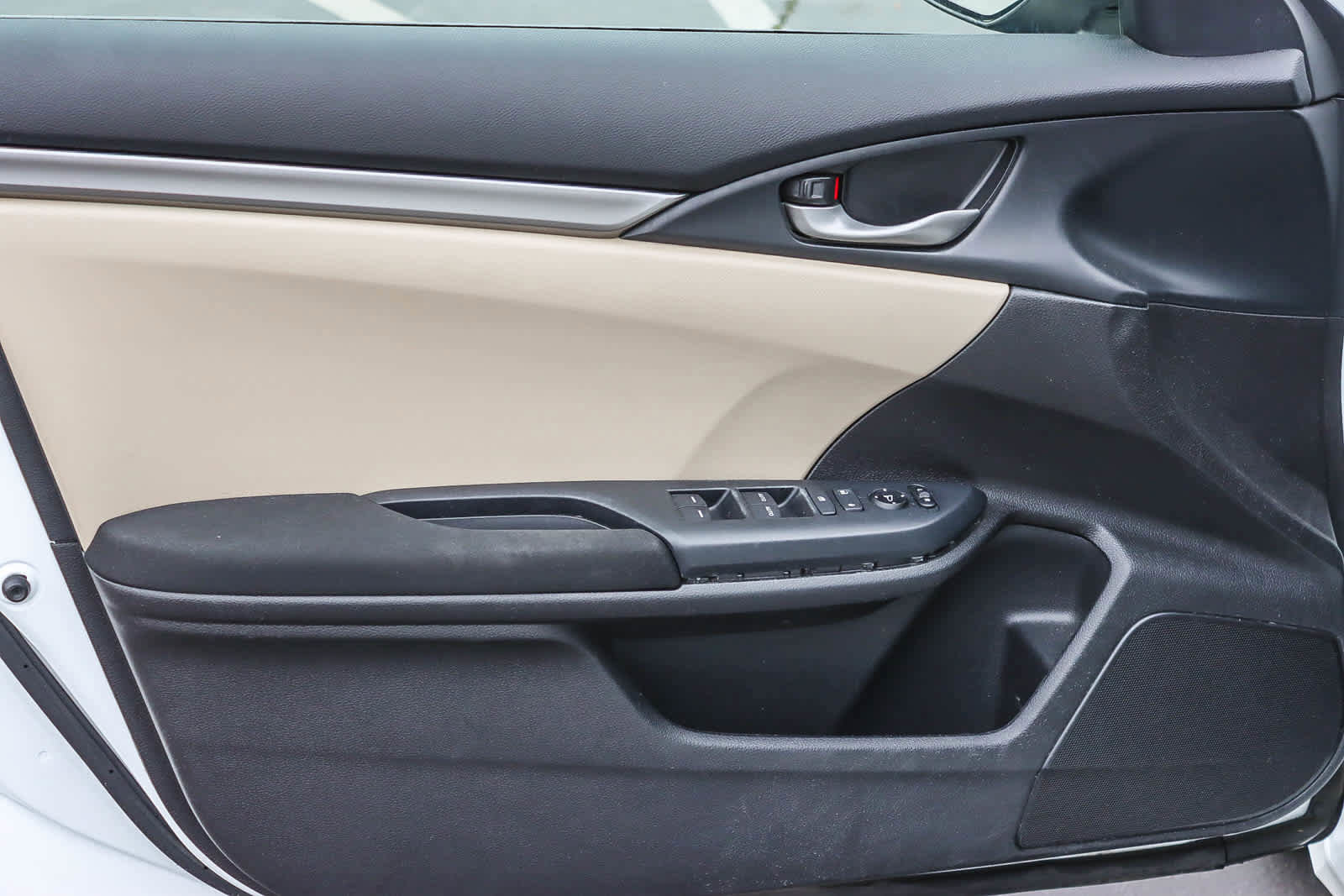 Used 2018 Honda Civic LX image 16