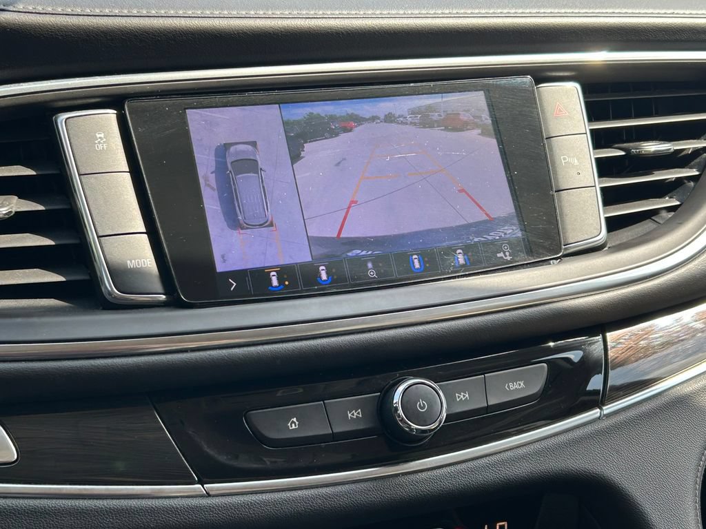 Used 2020 Buick Enclave Essence w/ Sound and Sites Package FWD image 32