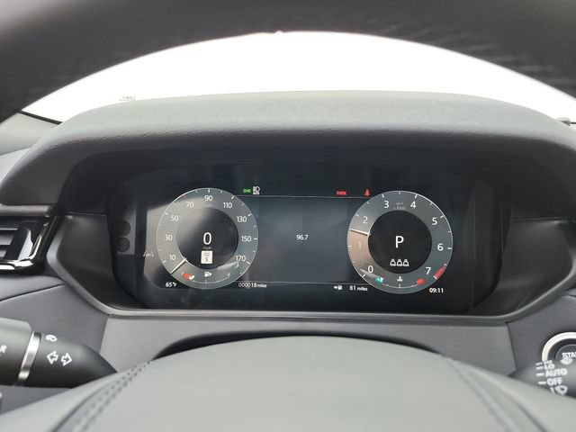 New 2026 Land Rover Range Rover Velar S AWD/4WD image 39