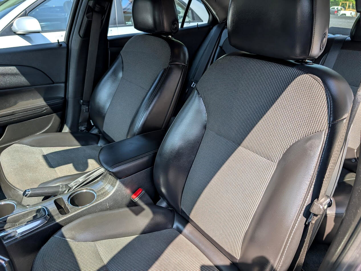 Used 2015 Chevrolet Malibu LT image 6