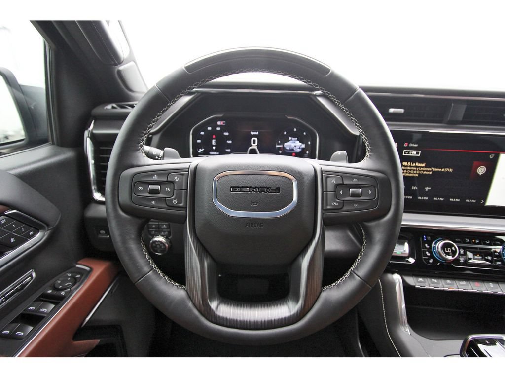 Used 2025 GMC Sierra 1500 Denali Ultimate AWD/4WD image 14