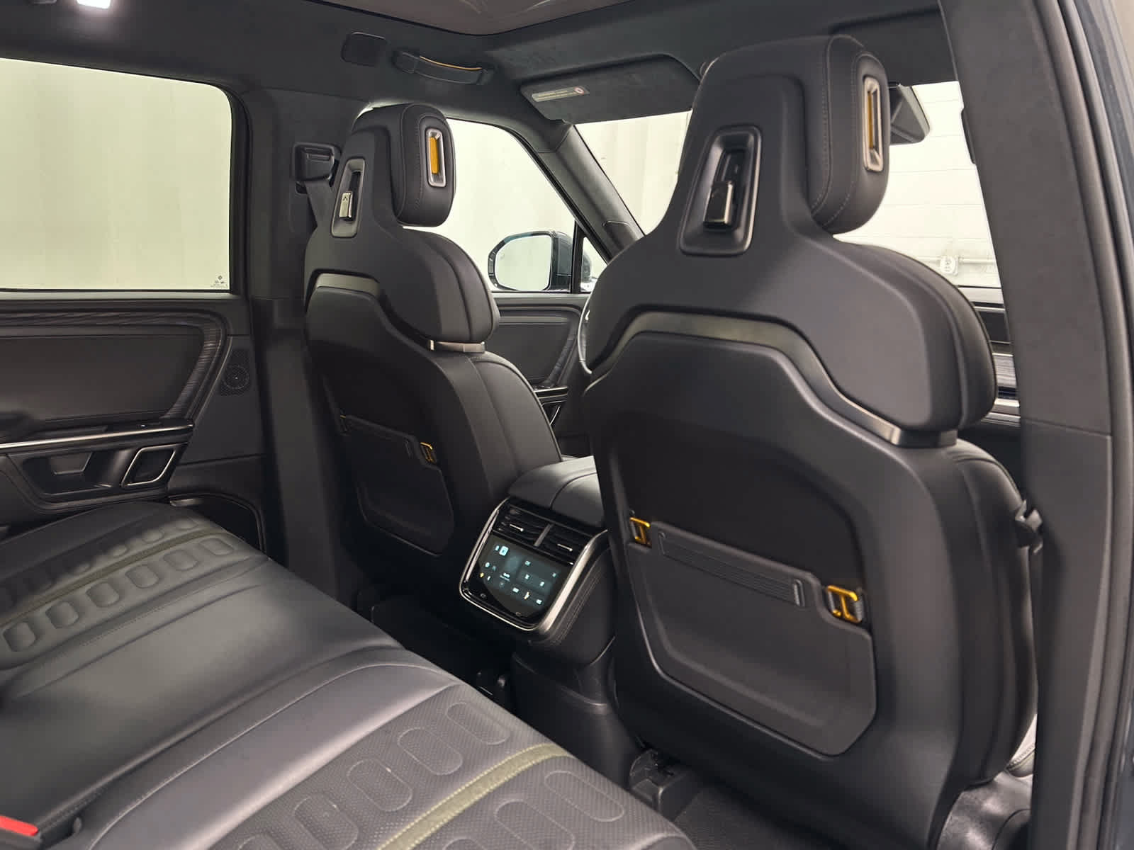 Used 2023 Rivian R1T Adventure AWD/4WD image 20