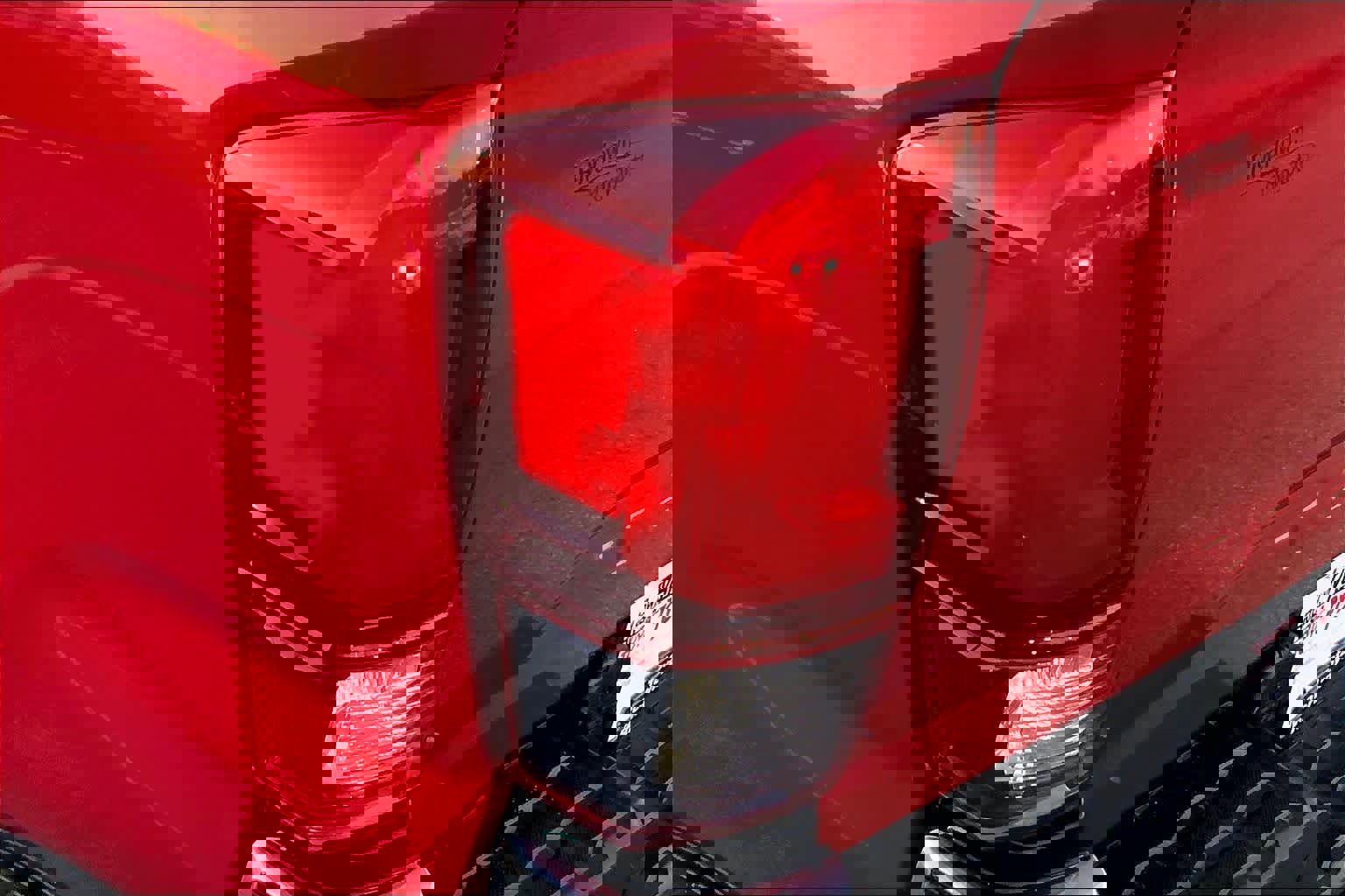 Certified 2018 Toyota Tacoma SR5 image 26