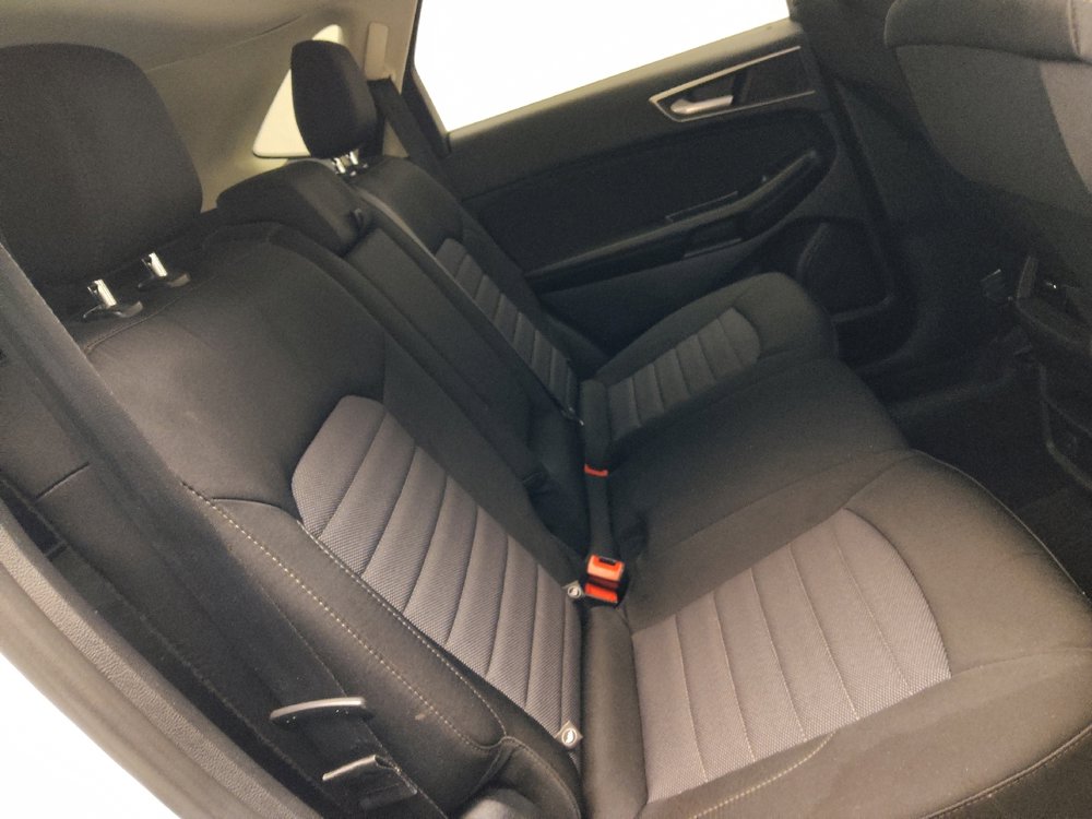 Used 2015 Ford Edge SEL FWD image 19