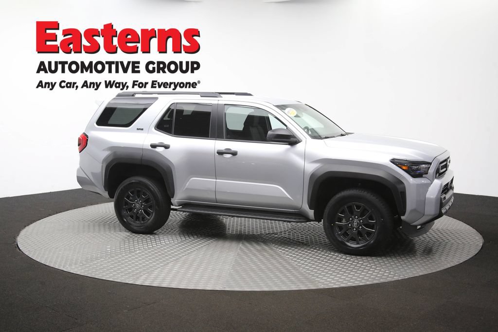 Used 2025 Toyota 4Runner SR5 AWD/4WD image 46