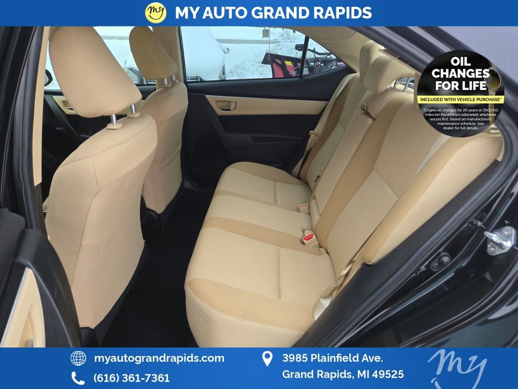 Used 2019 Toyota Corolla LE image 26