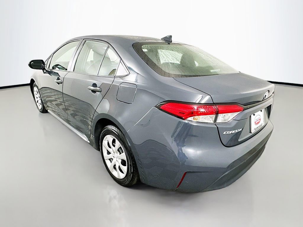 Used 2024 Toyota Corolla LE image 7