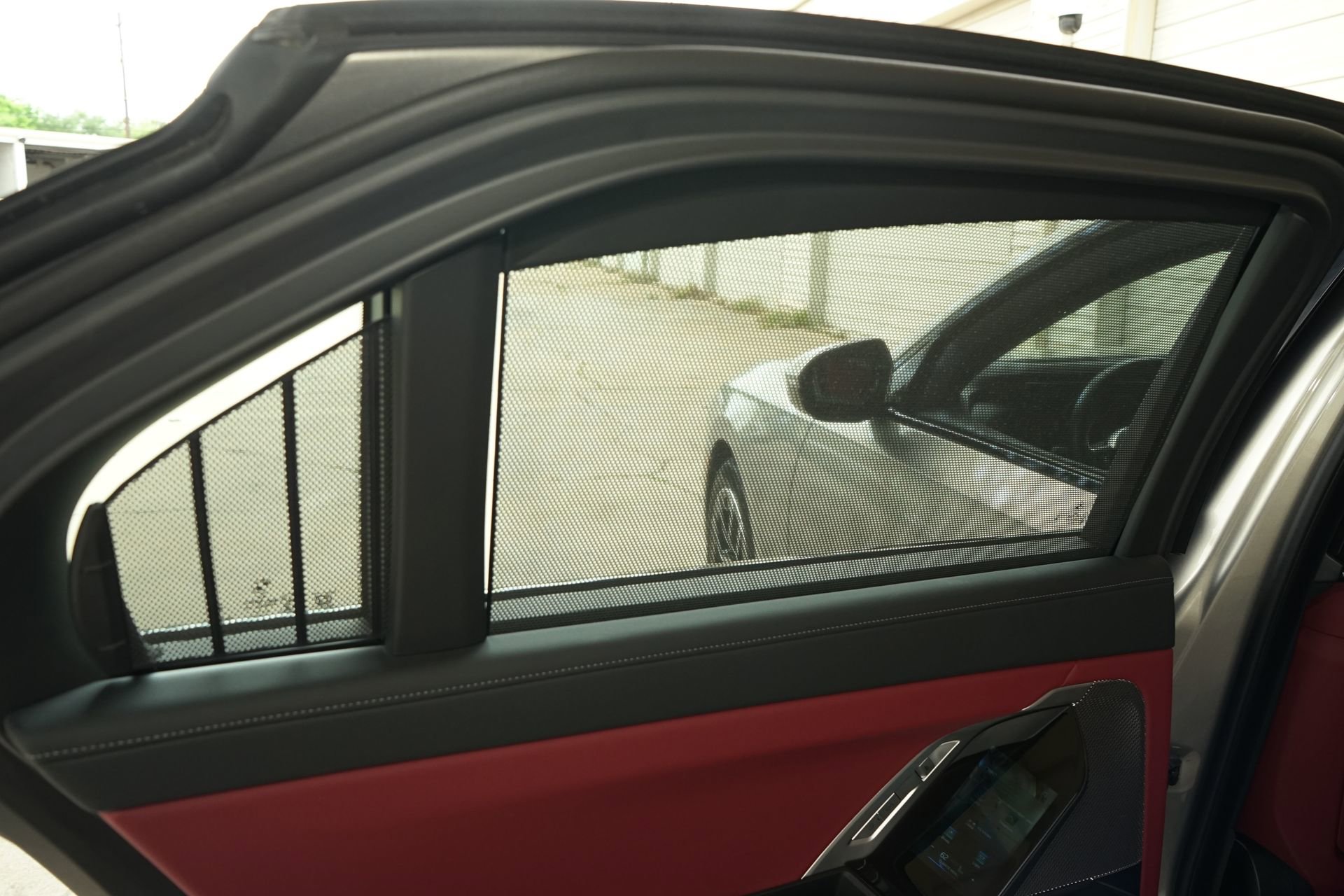 Used 2025 BMW 740i image 17