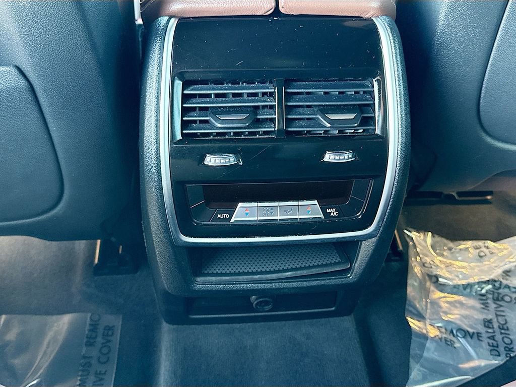 Used 2021 BMW X5 xDrive40i w/ Premium Package image 21