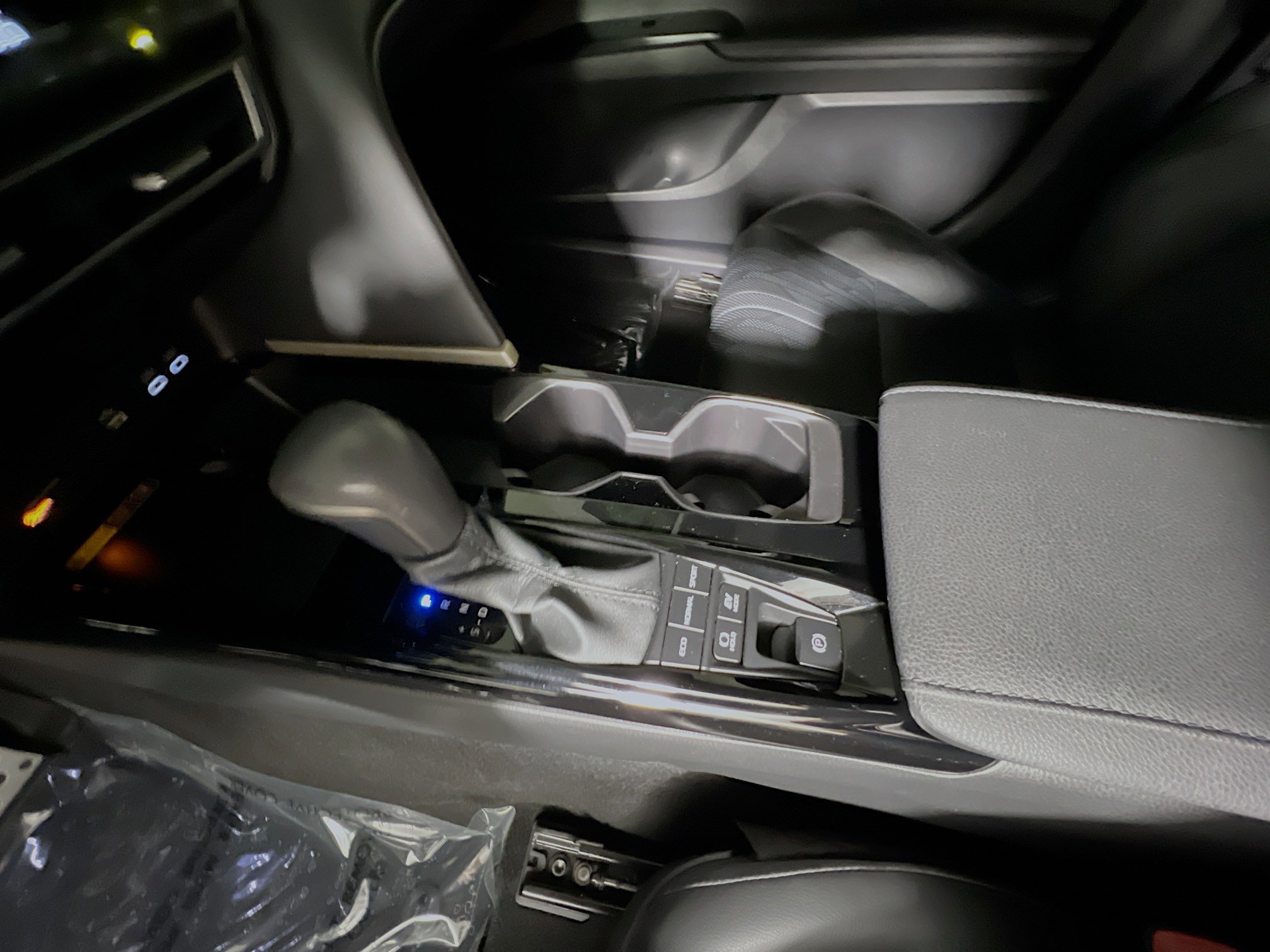 Used 2025 Toyota Camry XSE image 25