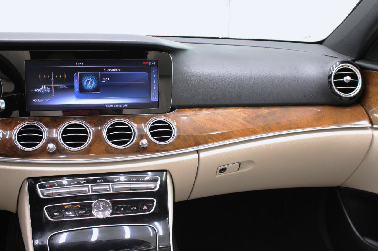 Used 2017 Mercedes-Benz E 300 image 56