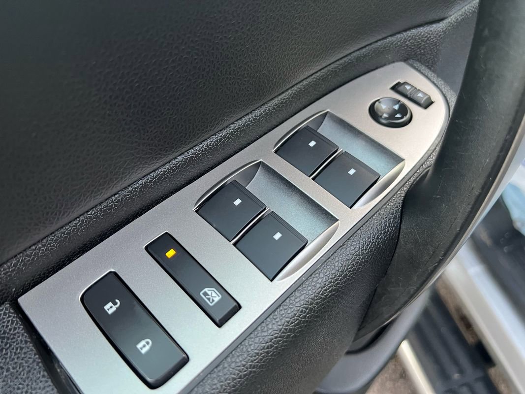 Used 2013 GMC Sierra 1500 SLE w/ Power Tech Package image 10