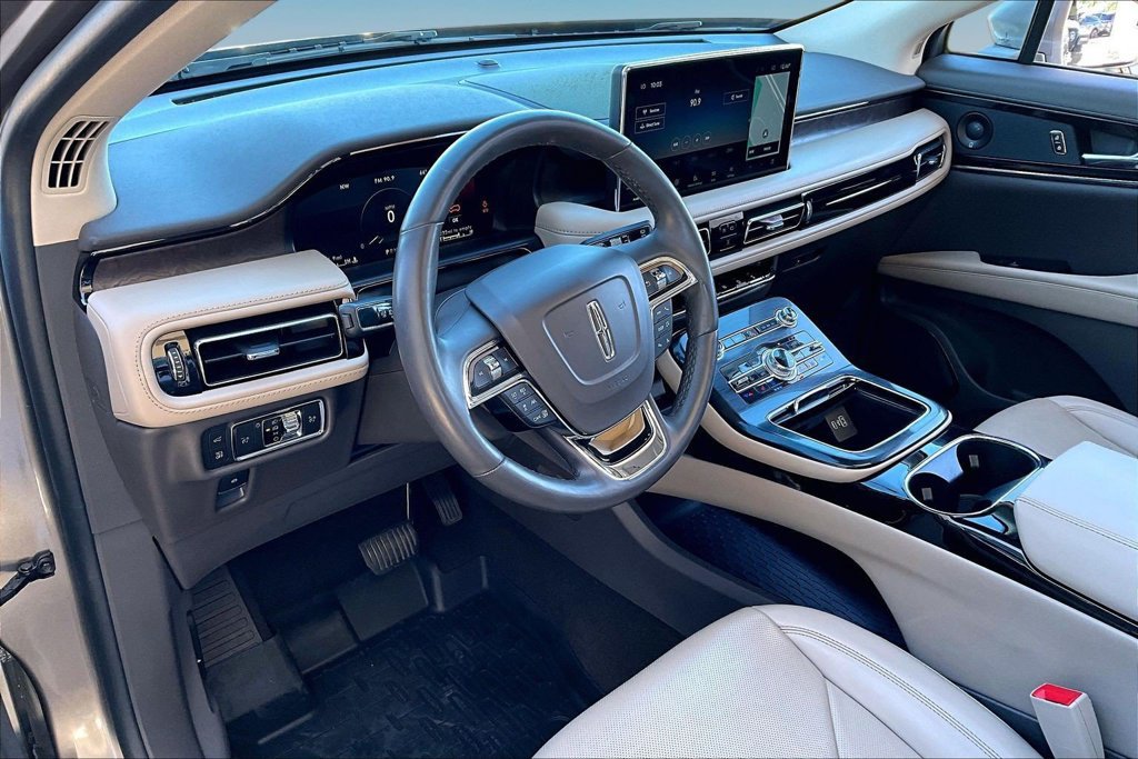 Used 2021 Lincoln Nautilus Reserve FWD image 14