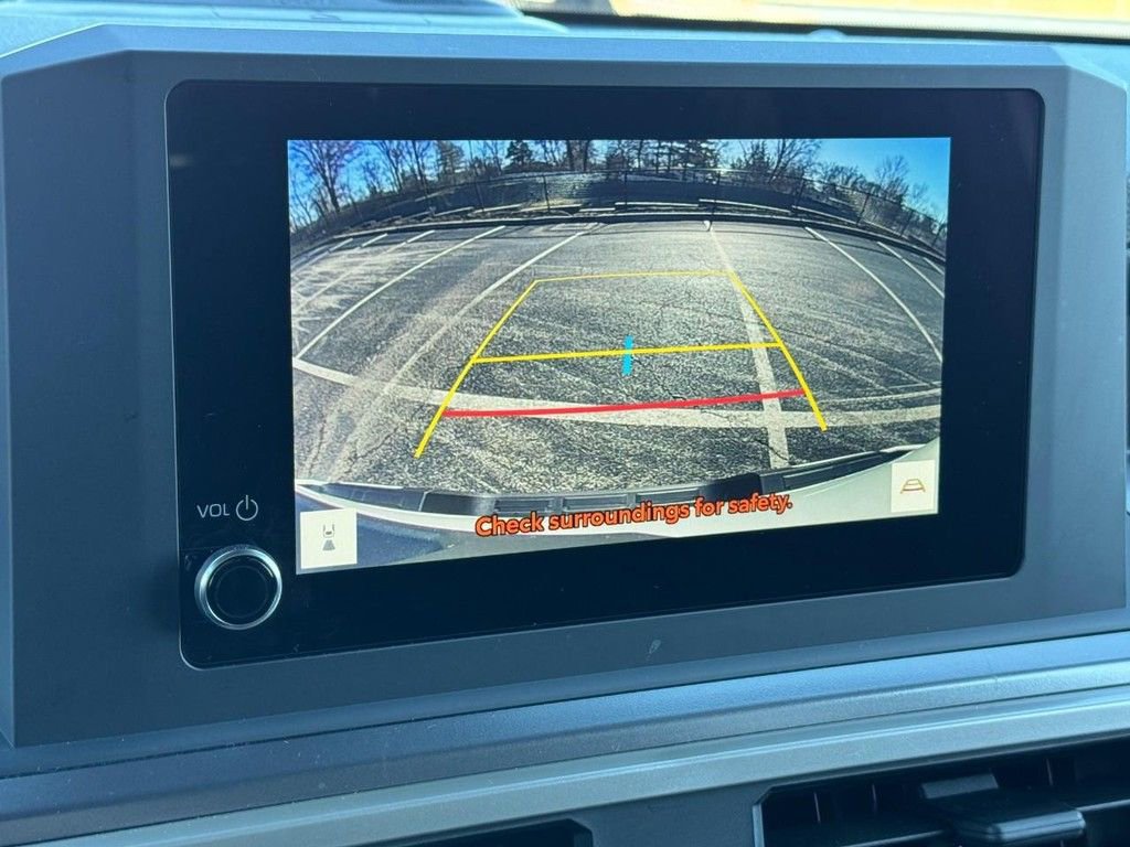 Certified 2025 Toyota Tacoma SR5 image 23