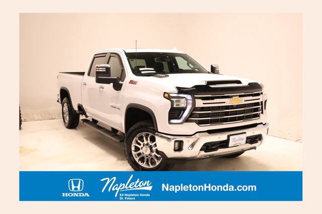 Used 2025 Chevrolet Silverado 3500 LTZ w/ LTZ Convenience Package image 1