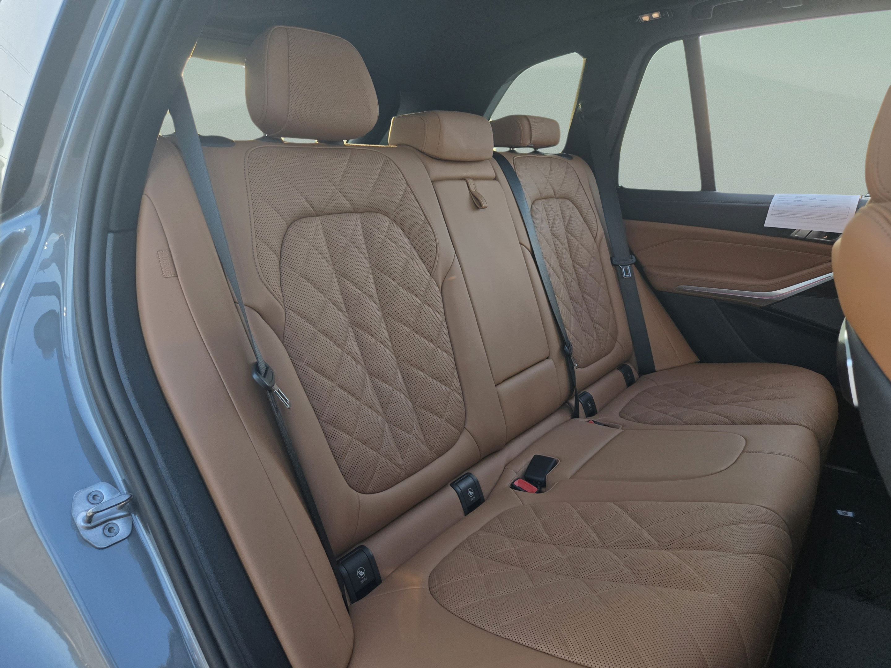 Used 2024 BMW X5 xDrive40i w/ Premium Package AWD/4WD image 22