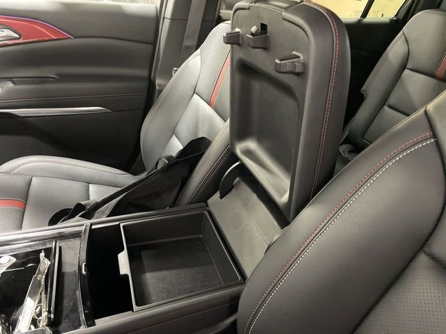 Used 2024 Chevrolet Traverse RS w/ LPO, Floor Liner Package image 21
