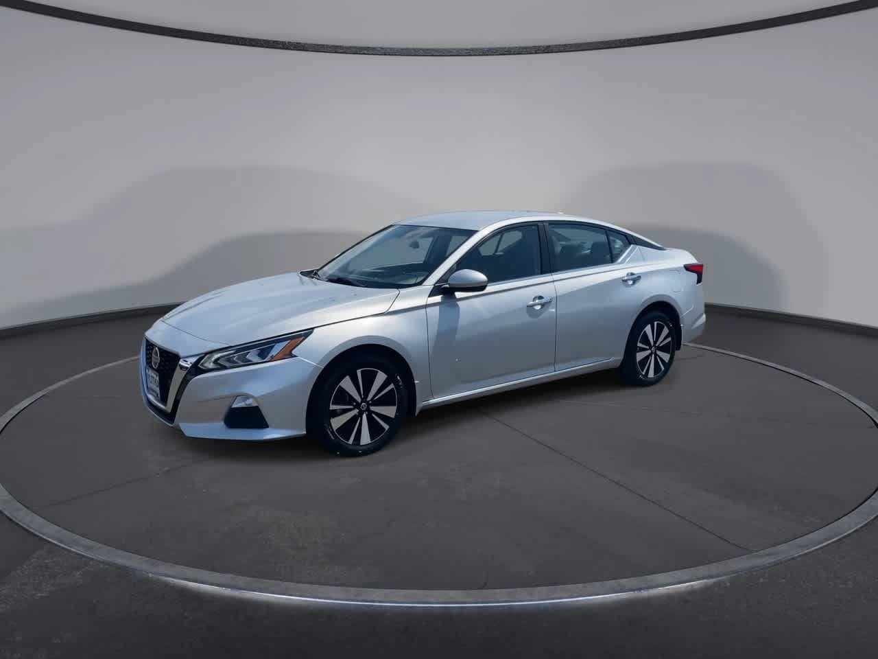 Used 2022 Nissan Altima 2.5 SV AWD/4WD image 5