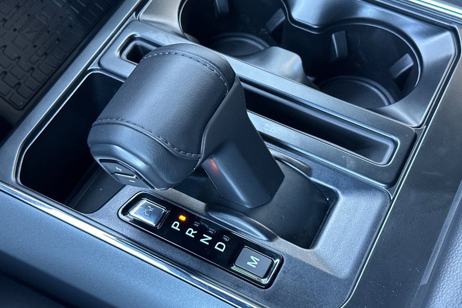 New 2025 Ford F150 XLT w/ Equipment Group 303A High image 21