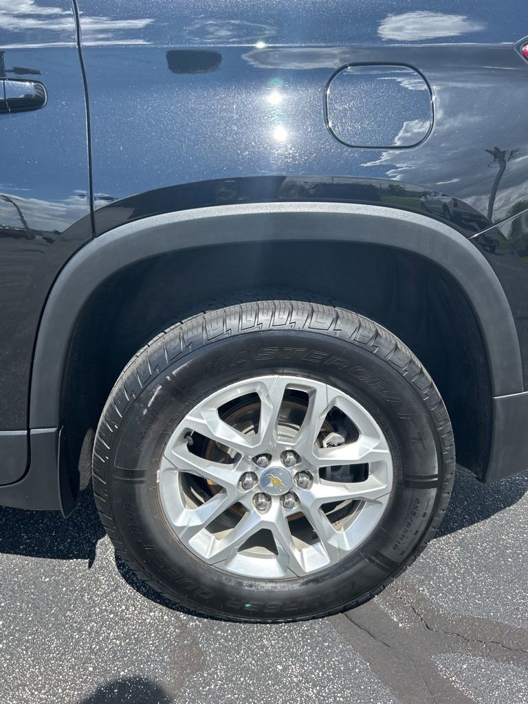 Used 2020 Chevrolet Traverse LT FWD image 8