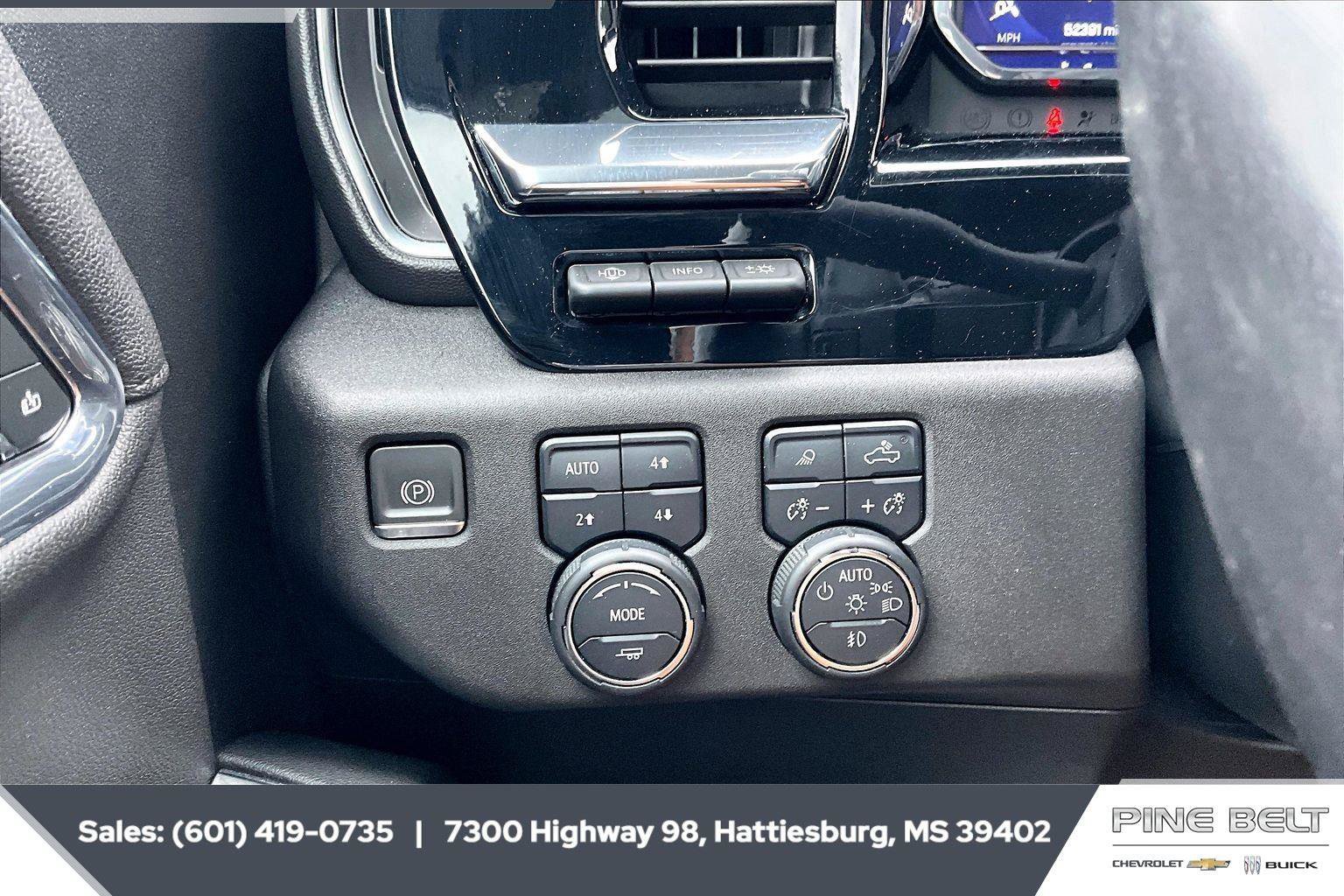Used 2024 Chevrolet Silverado 1500 High Country w/ Technology Package AWD/4WD image 23