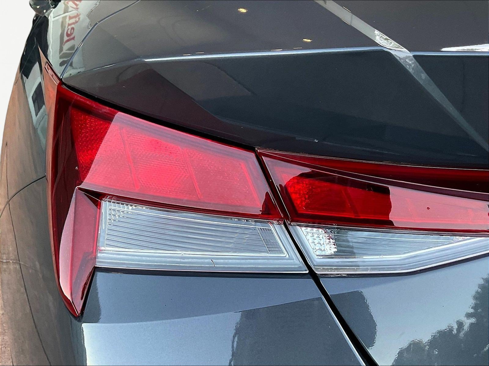 Used 2023 Hyundai Elantra SEL FWD image 21