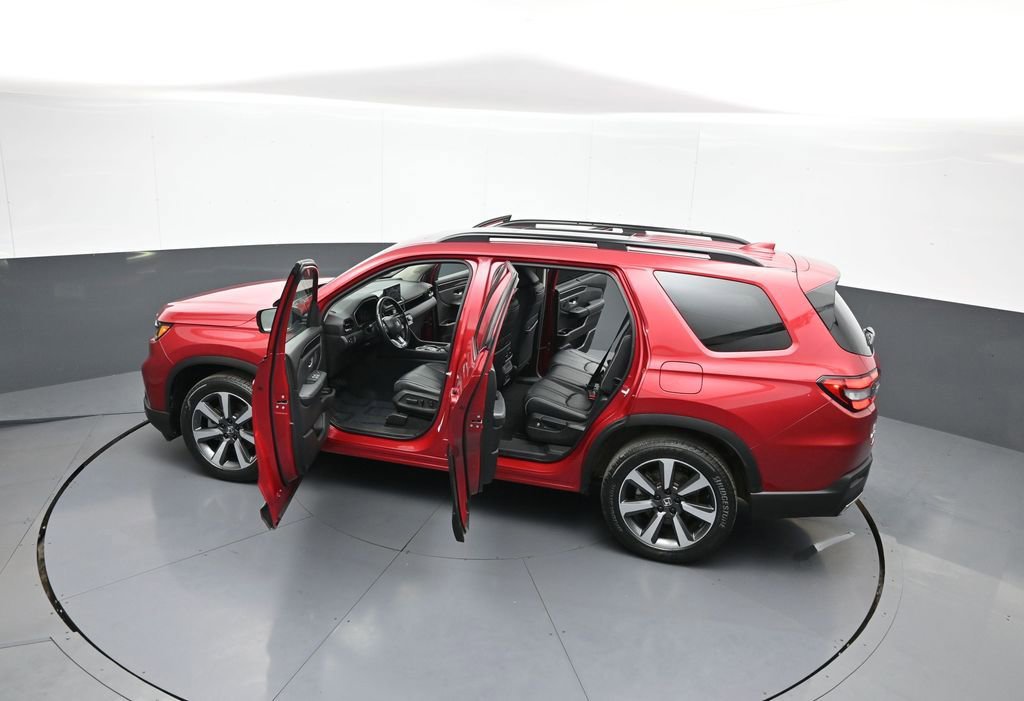 Certified 2023 Honda Pilot Elite image 46
