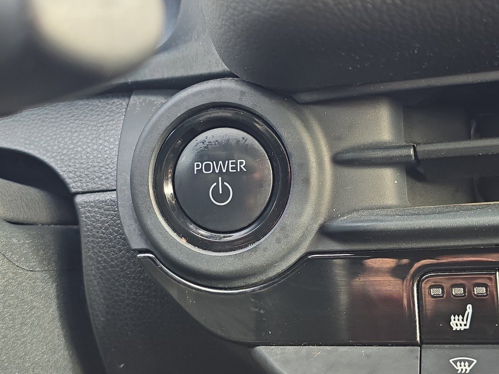 Certified 2024 Toyota Crown Limited image 28