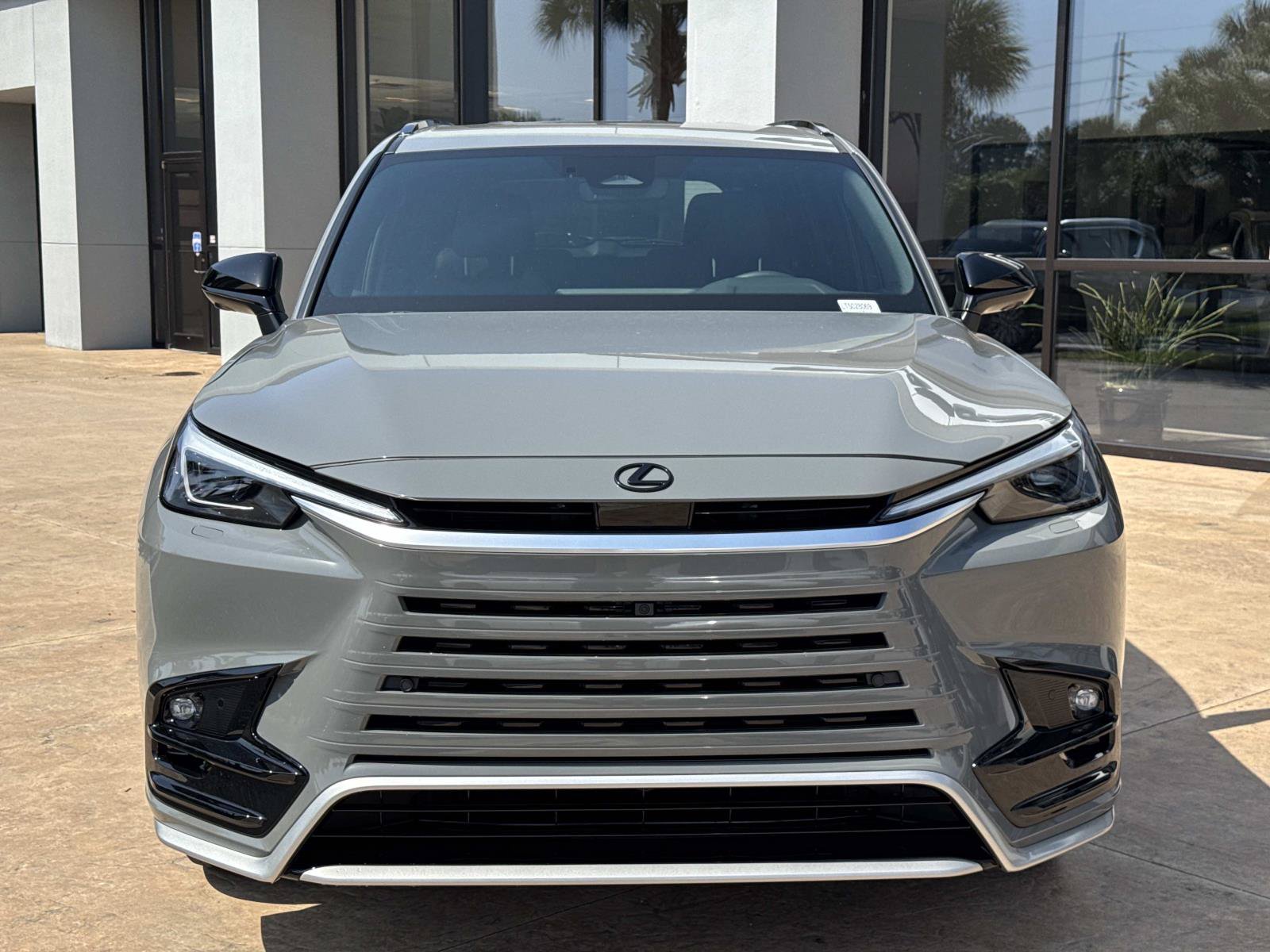 New 2026 Lexus TX 500h AWD image 8