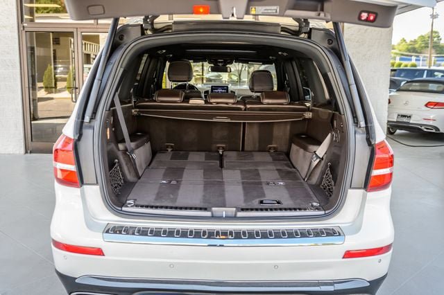 Used 2018 Mercedes-Benz GLS 450 4MATIC w/ Premium Package image 11