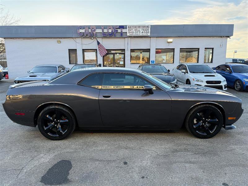 Used 2013 Dodge Challenger R/T w/ Blacktop Pkg image 12