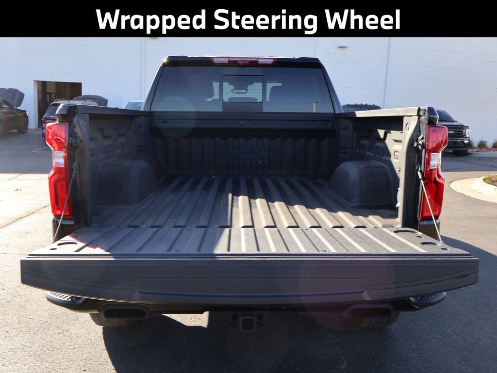 Used 2024 Chevrolet Silverado 1500 High Country w/ Midnight Edition image 25
