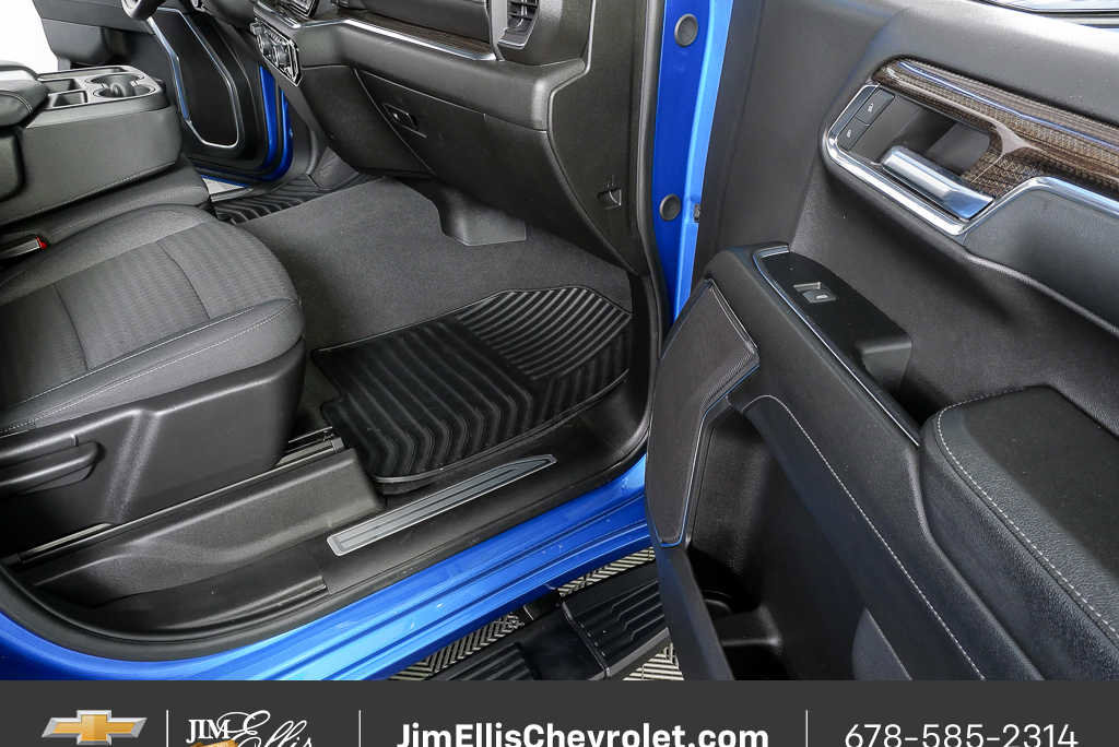 Used 2024 Chevrolet Silverado 1500 RST image 22