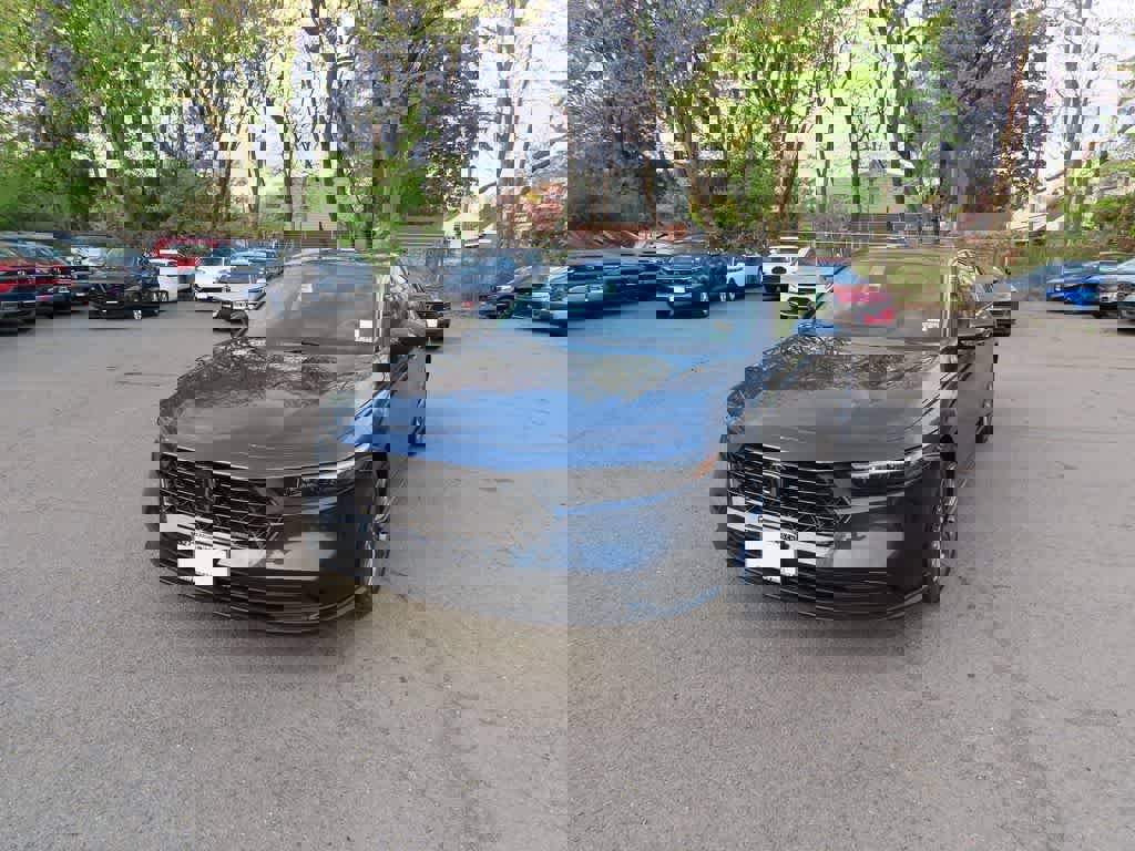 Certified 2023 Honda Accord EX image 1