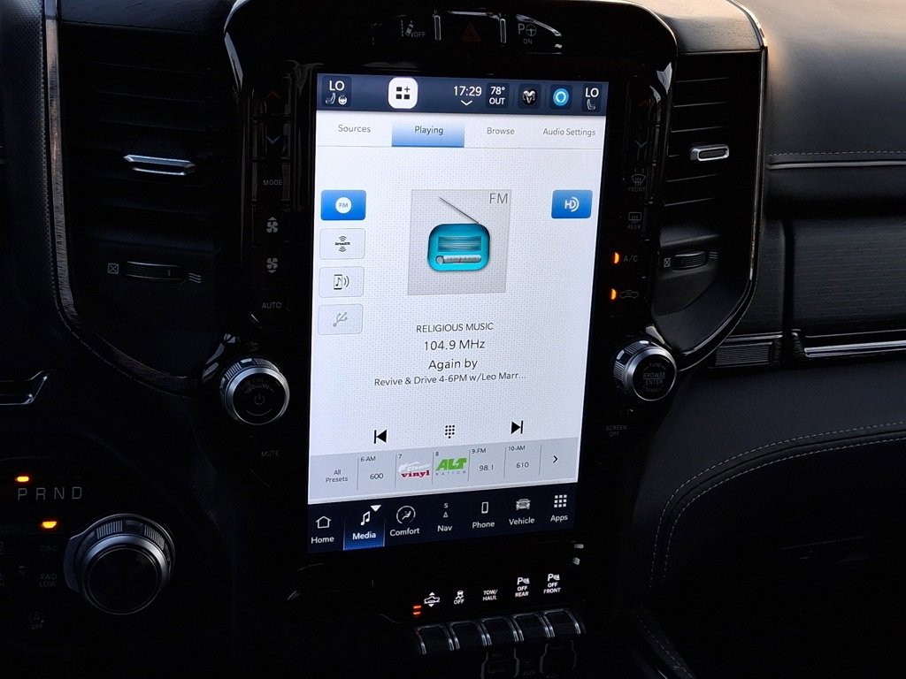 Used 2022 RAM 1500 Limited image 8