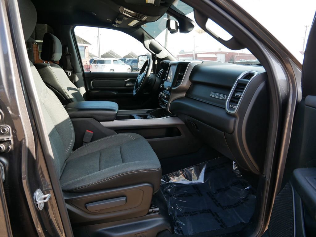 Used 2019 RAM 1500 Big Horn image 8